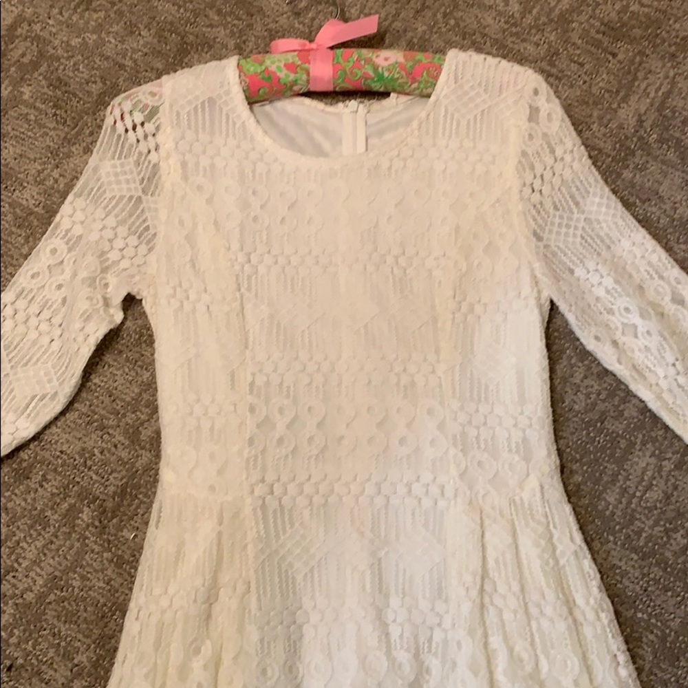 3/4 inch sleeve white lace dress - Picture 2 of 7